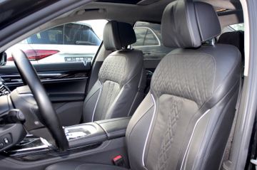BMW 740 - 8