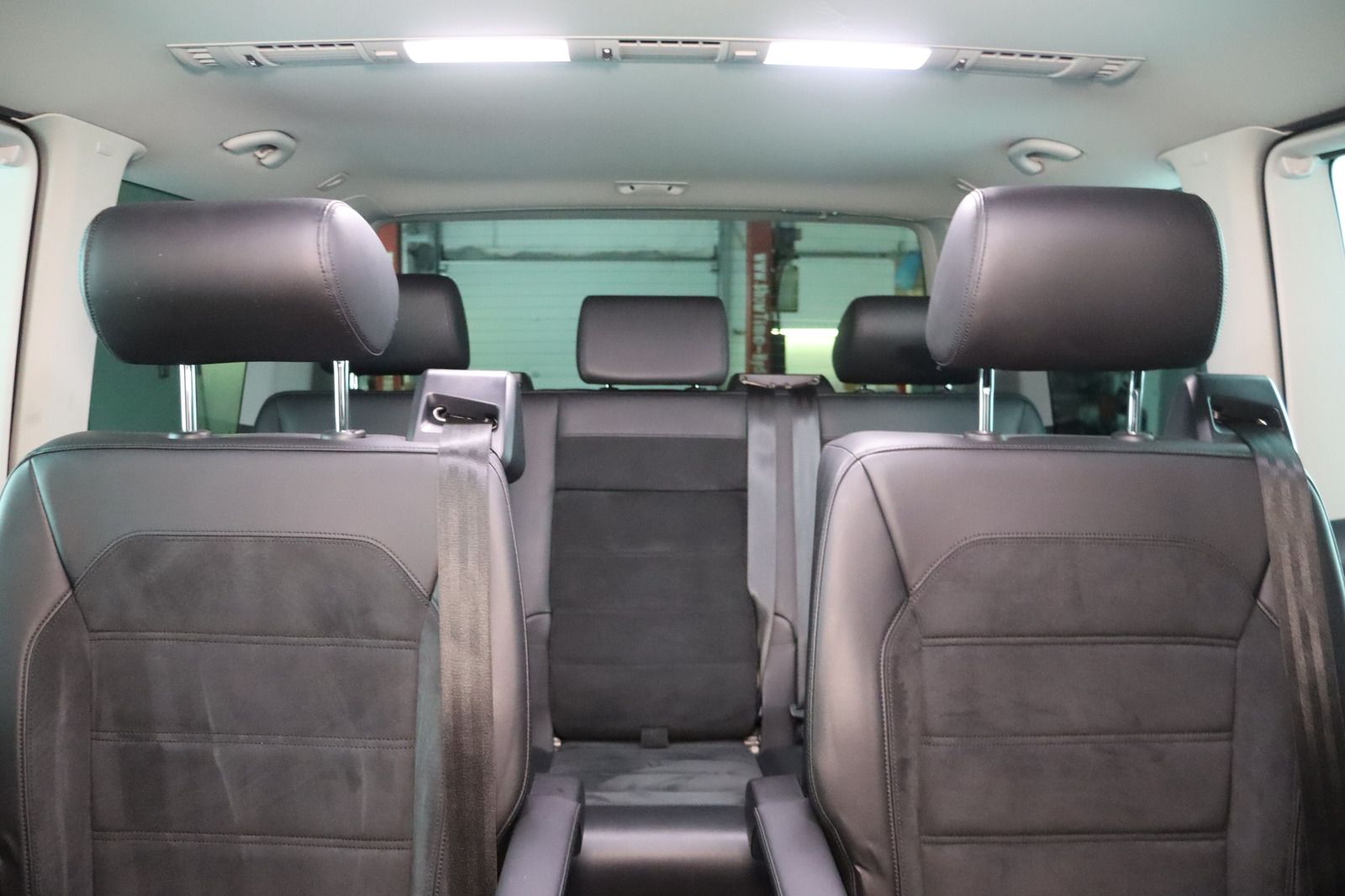 Fahrzeugabbildung Volkswagen T6 2.0 TDI Multivan Highl. * ACC 2xSchiebet LED