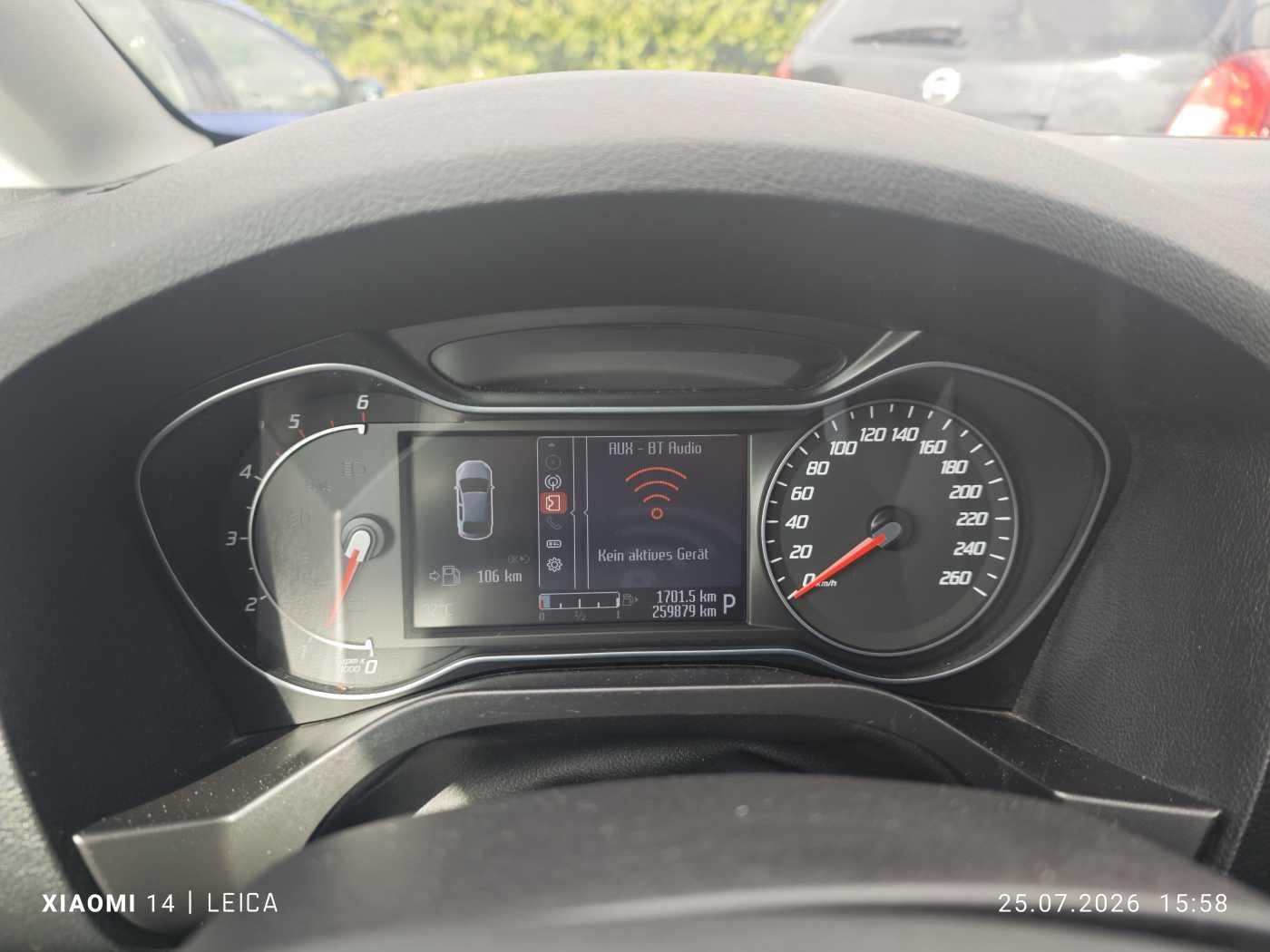 Ford S-MAX 2010 — photo 13