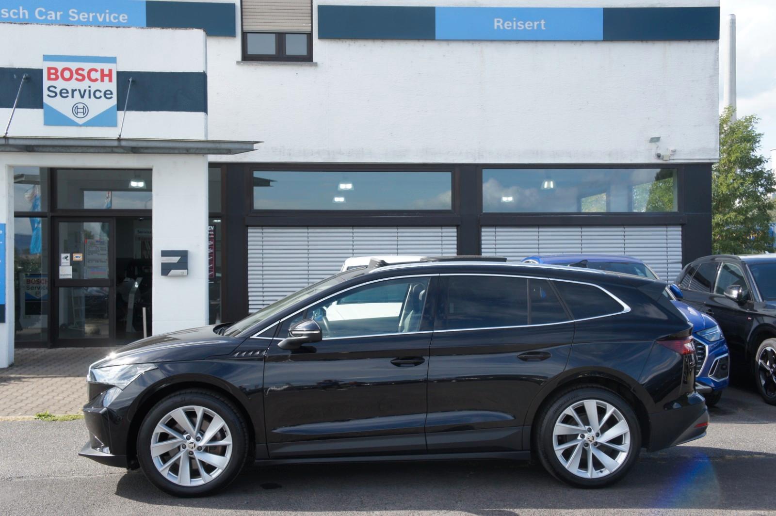 Skoda Enyaq 80 Suite*9 PAKETE*DRIVE+*AHK*PANO*W-PUMPE