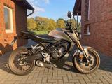 Honda CB125R *kurzes Heck* MJ24 - Angebote