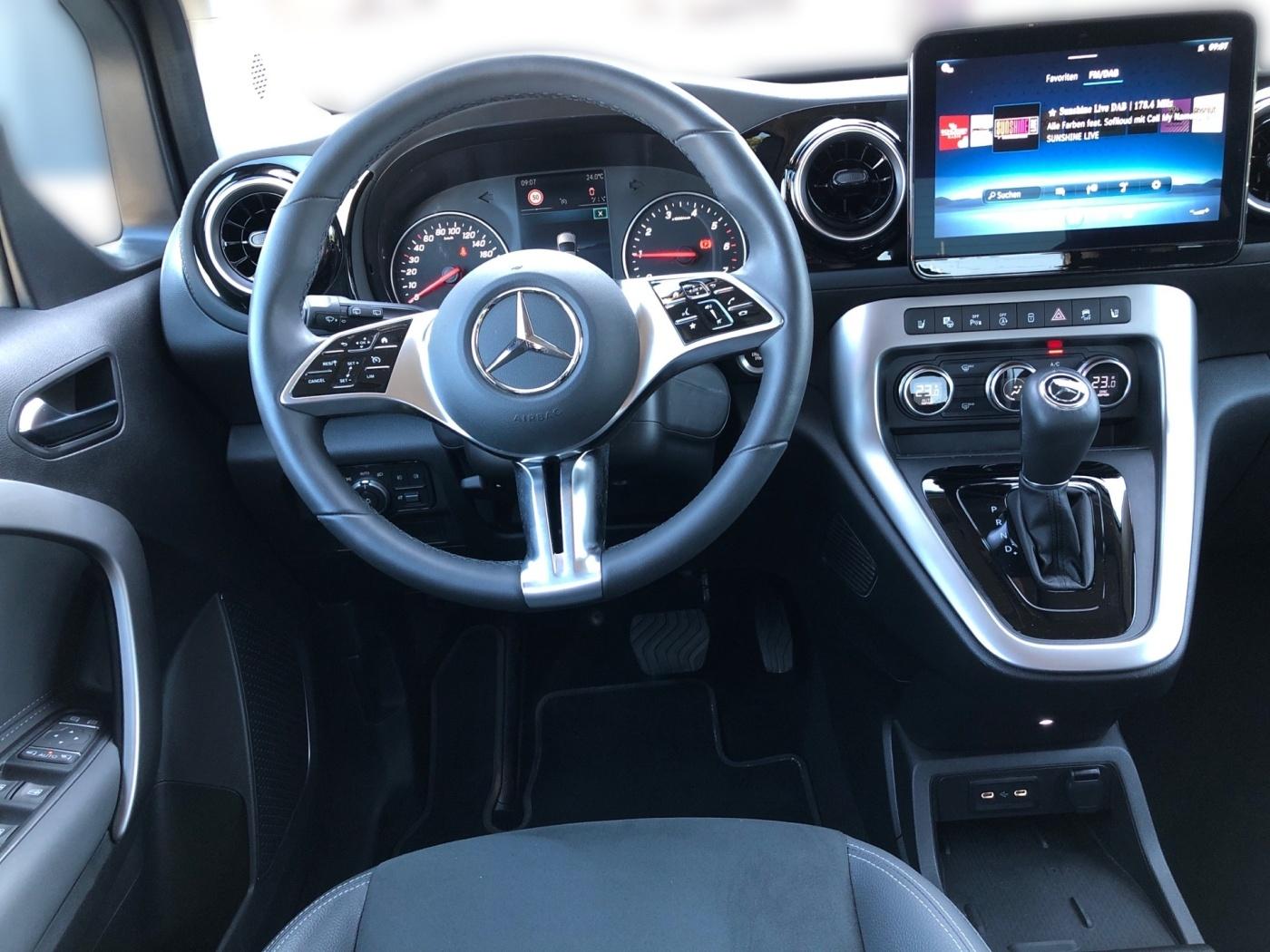 Mercedes-Benz T 180 PROGRESSIVE AmbiLight*Kamera*Tempomat*Navi
