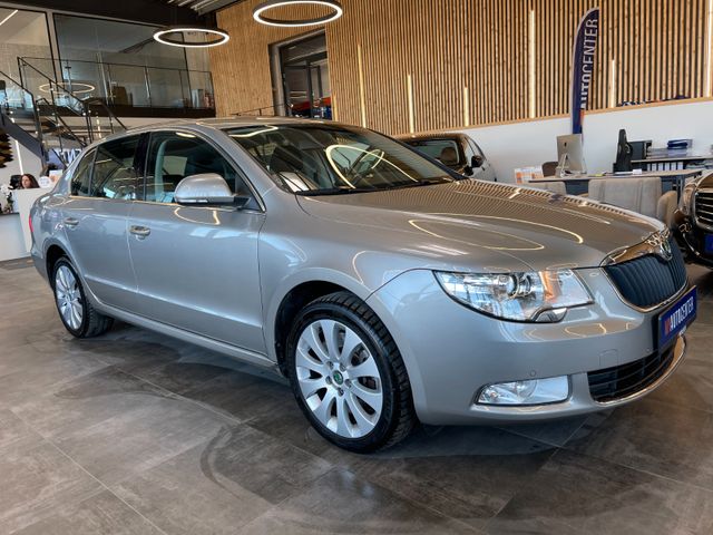 Skoda Superb Ambition 3.6 V6 4X4 *1.HAND*PDC*XENON*DSG