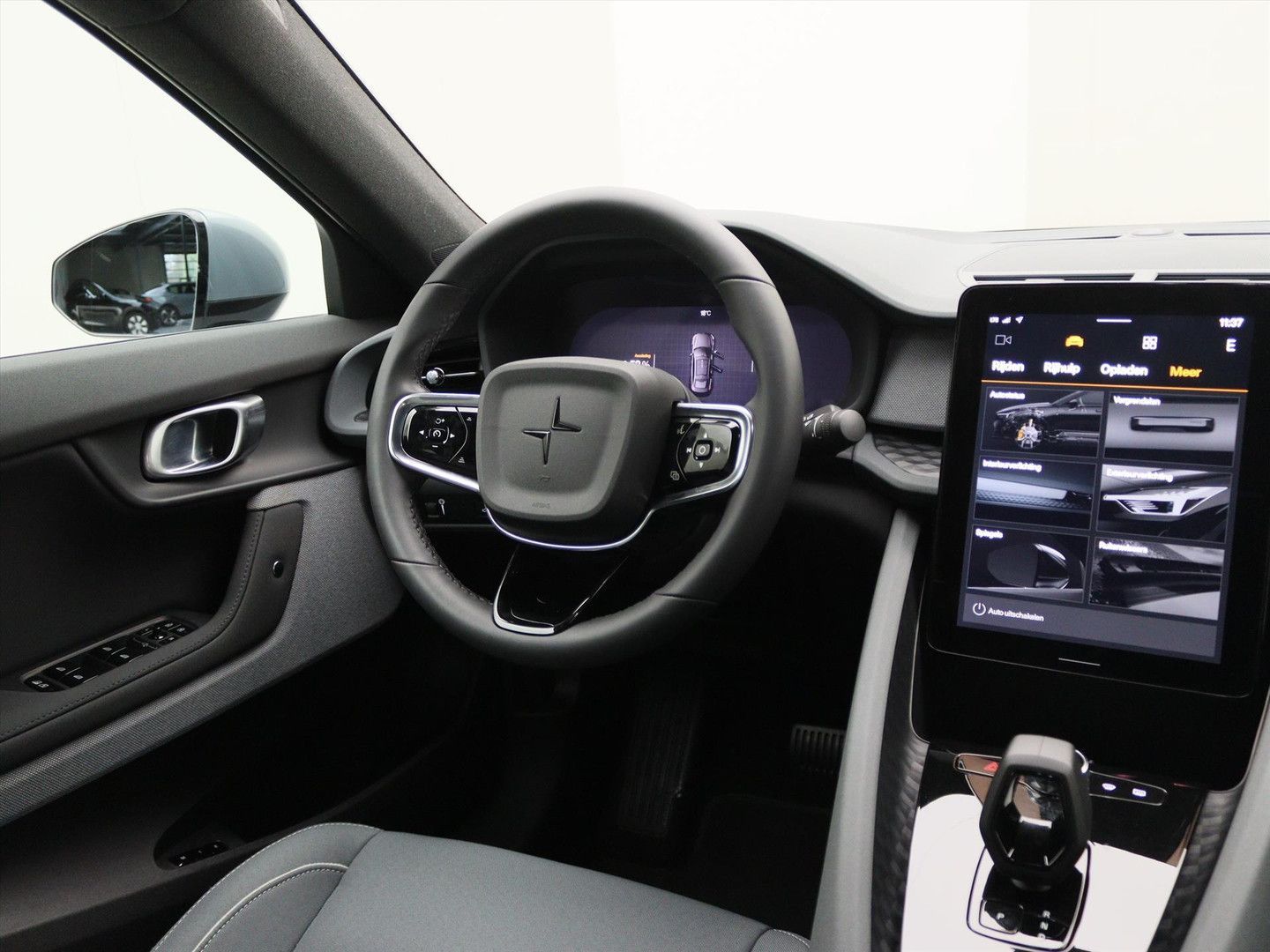 Polestar 2 Standard Range Single motor 224PK 165Kw 96% So imagem 2