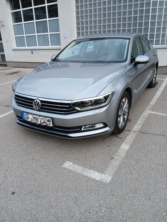 Image of Volkswagen Passat