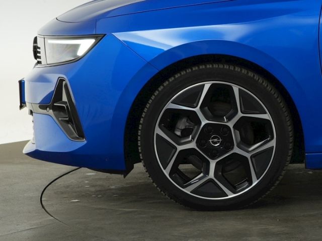 Astra L ST ULTIMATE AT+LED MATRIX+NAVI+360 GRAD