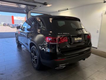 Mercedes GLC 300 - 8