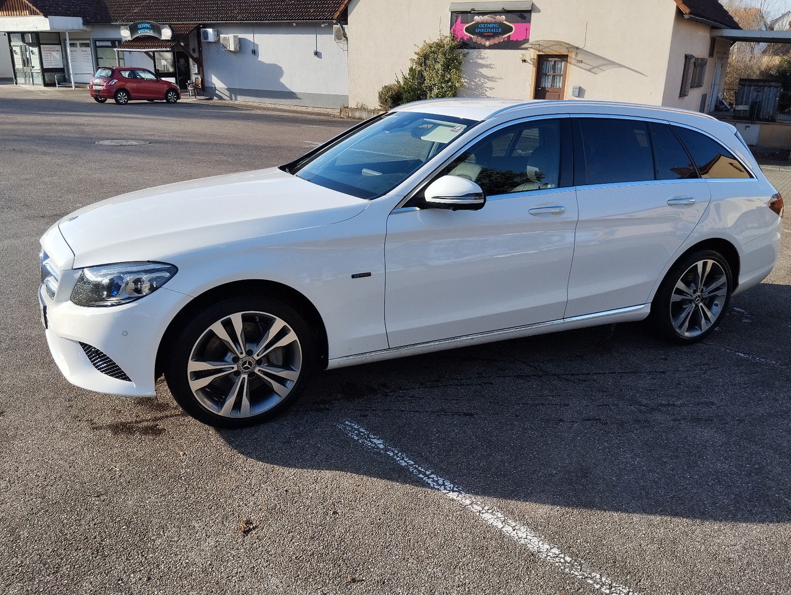 MERCEDES-BENZ C 300 de T Autom. -