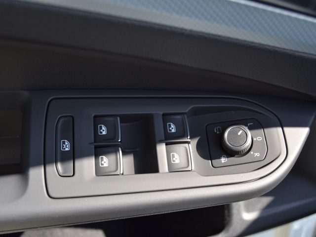 Golf VIII Variant 2.0 TDI DSG Energy AHK/LED/16-