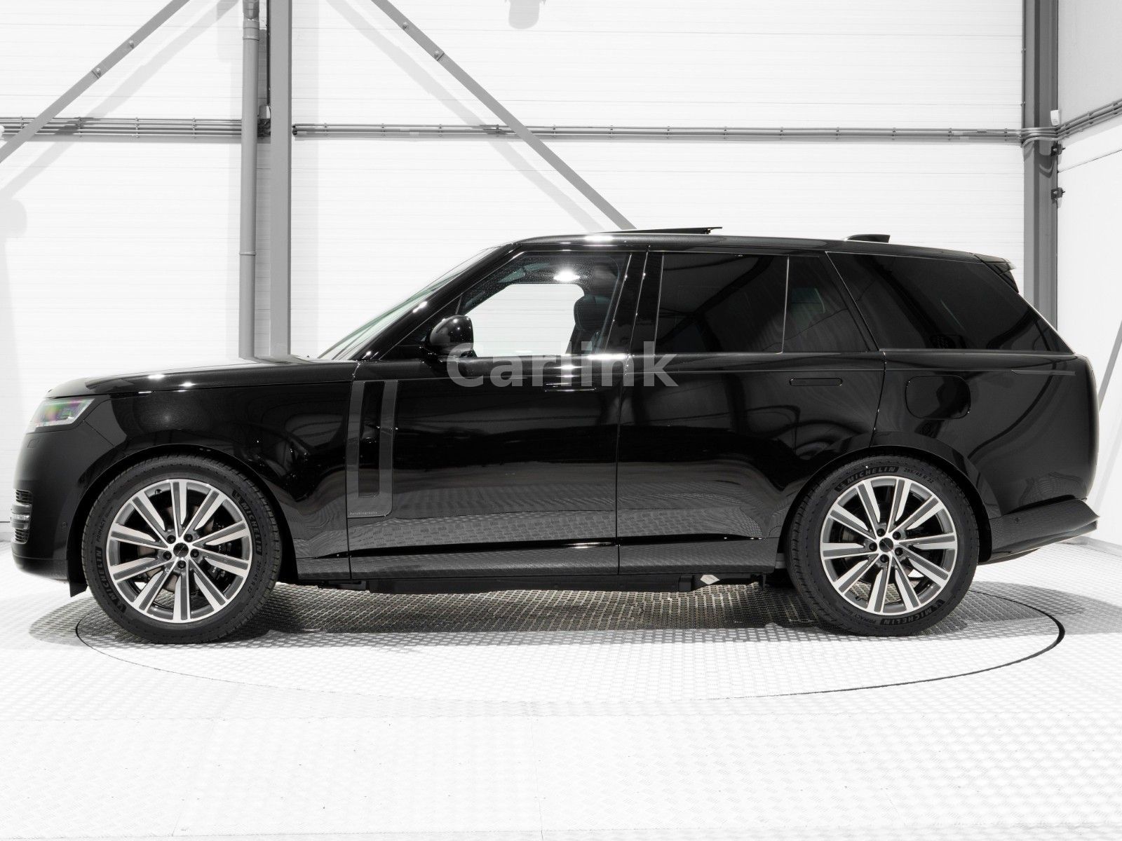Land Rover Range Rover P550e Autobiography -M26-AHK-SHADOW imagem 2