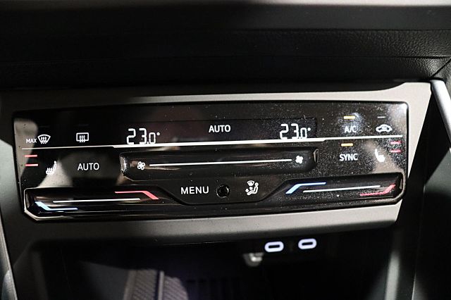 Taigo Life GOAL 1.0 TSI DSG ACC NAVI LED PDC SPU