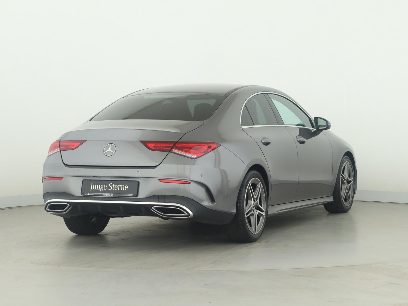 Mercedes-Benz CLA 200 *AMG-Line*LED*PTS*Kamera*Navi*SpurH*SHZ*
