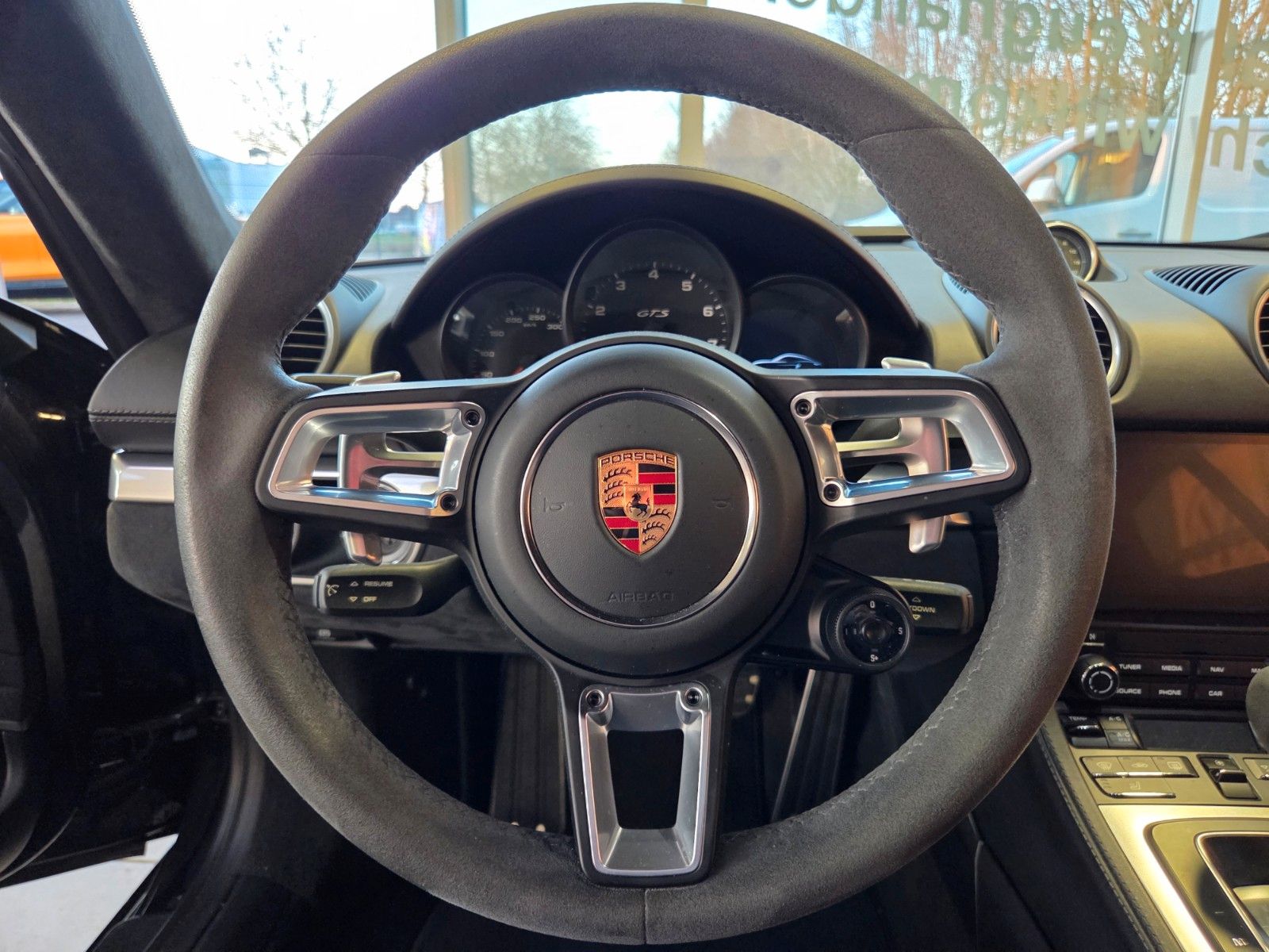 Fahrzeugabbildung Porsche Cayman 718 GTS/Sportchrono