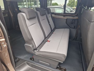 Bild 12 Opel Vivaro Zafira Kombi L