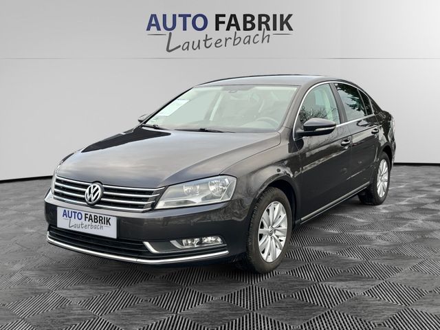 Volkswagen Passat Lim. Comfortline -UNFALLFREI - SCHECKHEFT