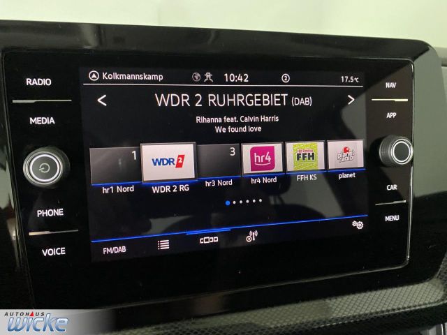 T-Cross 1.0 TSI DSG Life NAVI KLIMA PDC LED