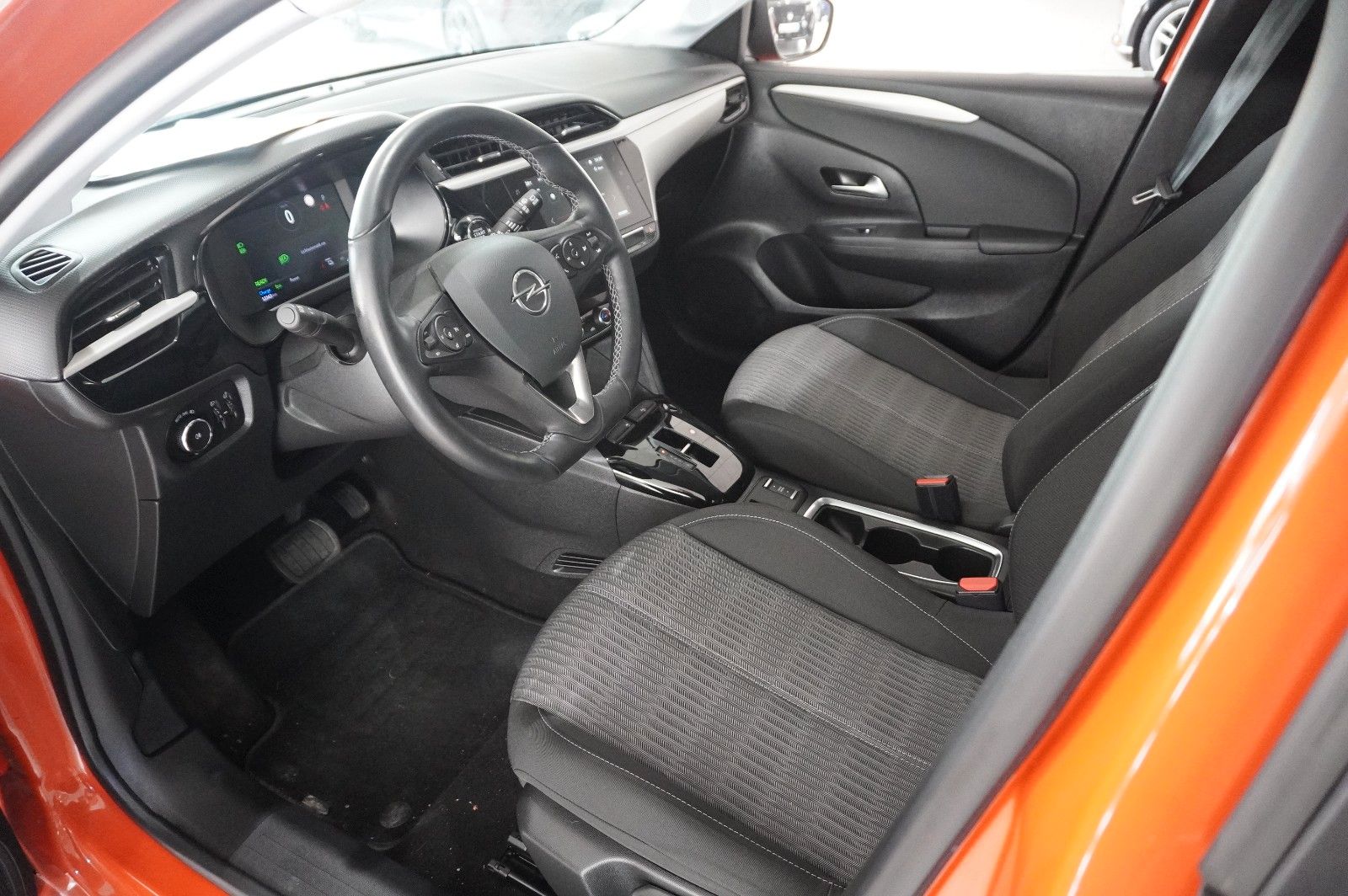 Fahrzeugabbildung Opel Corsa-e F EDITION 3-PHASIG NAVI/VIRT./SPORT/DAB+