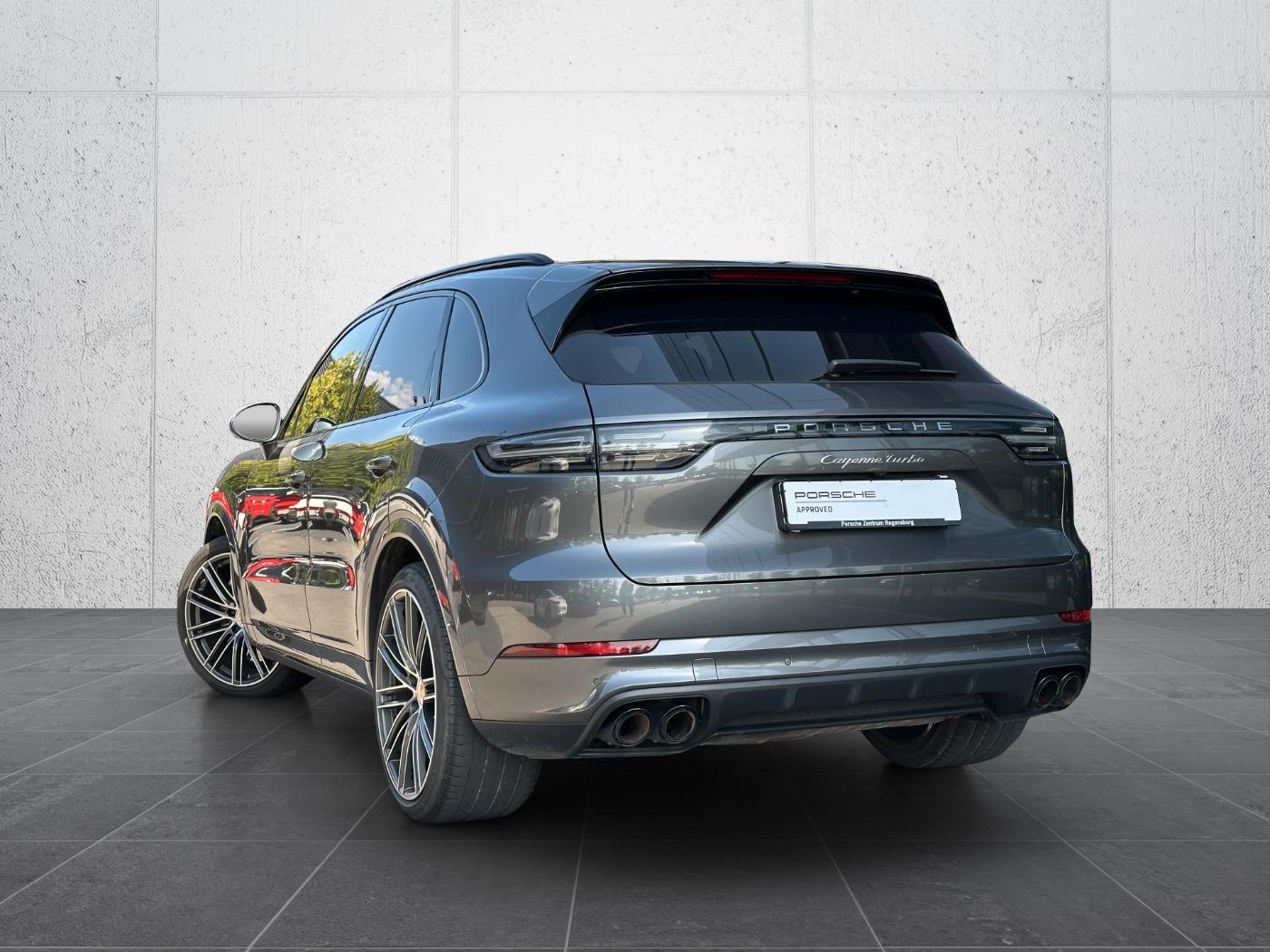 Porsche Cayenne Turbo PANO Burmester Soft-Close