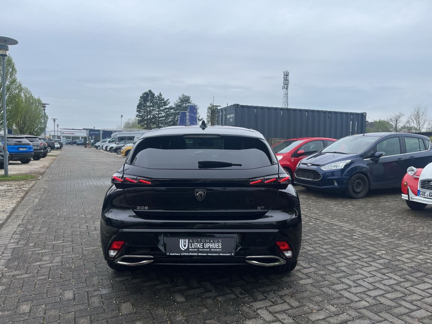 Fahrzeugabbildung Peugeot 308 Hybrid 1.2 GT136 e-DSC6 Navi Soundsystem