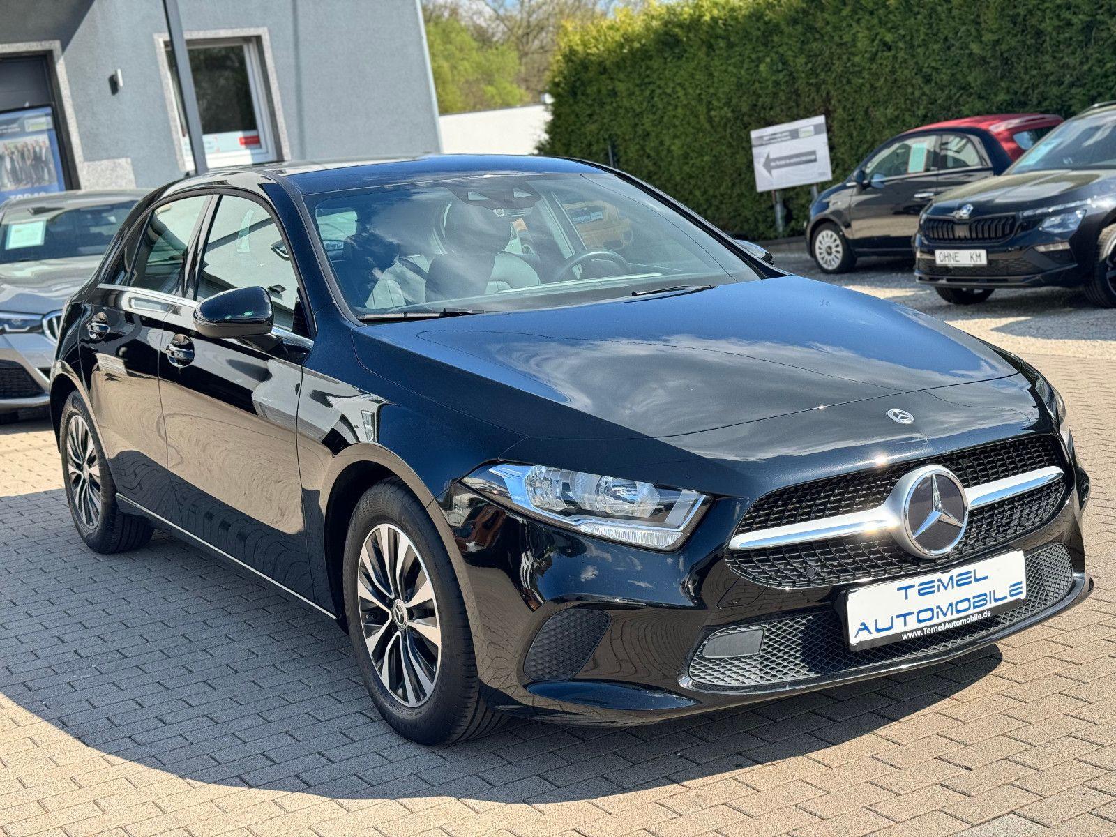 Mercedes-Benz A 200 d*1.Hand*8xFach*S-Heft*Navi*Leder*Pdc*Shz*