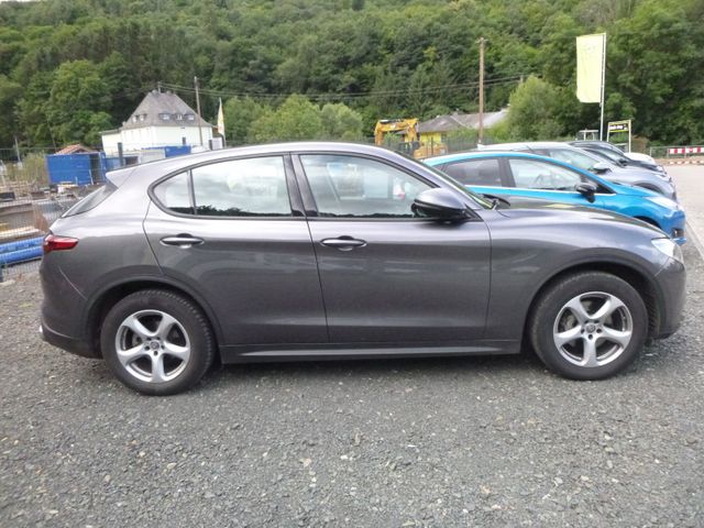 Stelvio Super 2.2 Diesel Automatik