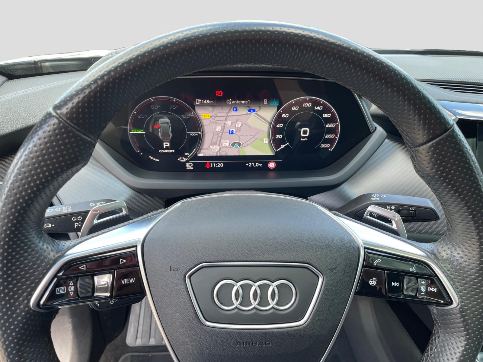 Audi e-tron GT quattro HUD Matrix B&O Pano