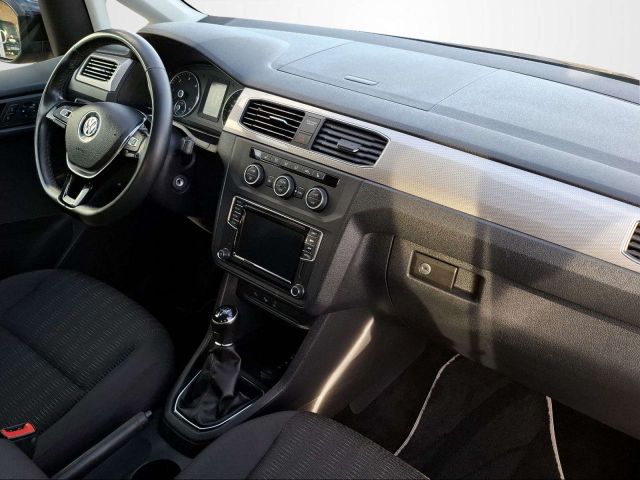 CADDY 2.0 TDI COMFORTLINE+AZV+APP+XENON