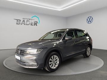 Volkswagen Tiguan - 1