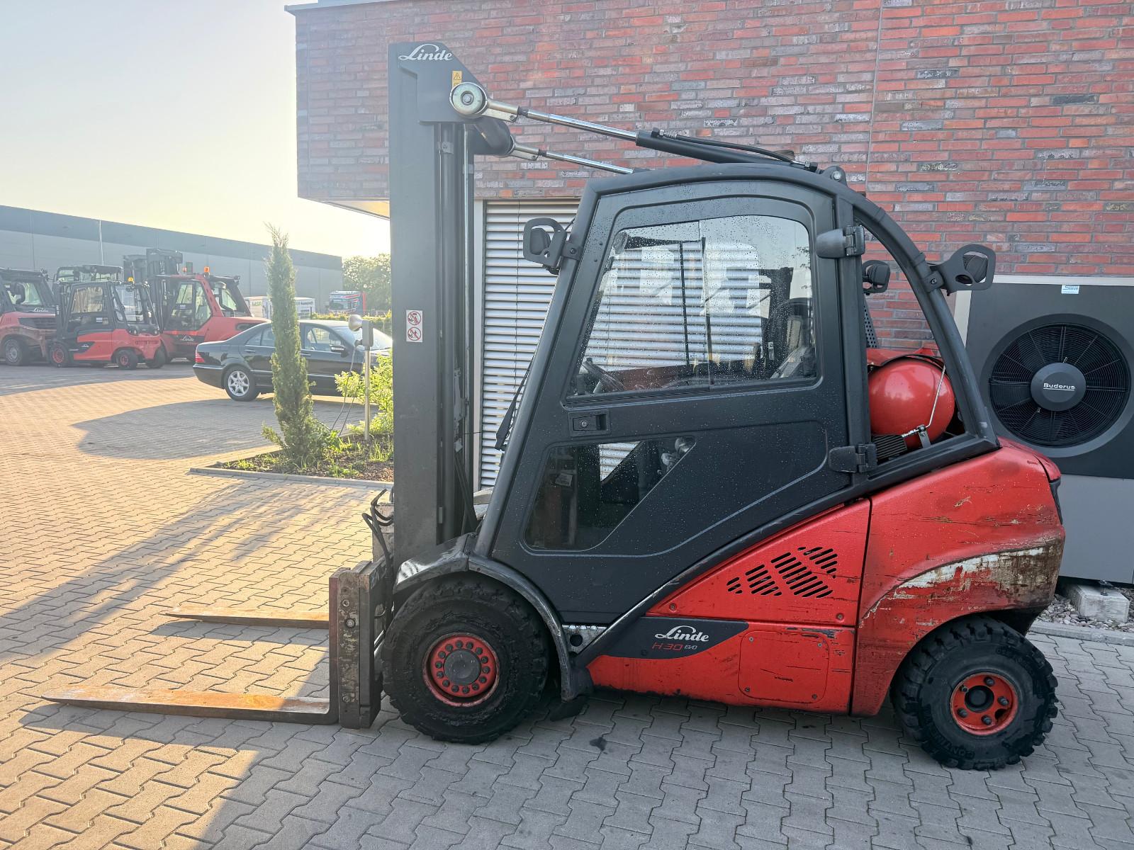 Linde H 30 T , Duplex ,Zinkenverstellgerät