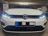 Volkswagen Golf 2.0 TSI DSG 4MOTION R 7.5 - Volkswagen Golf: 5.0