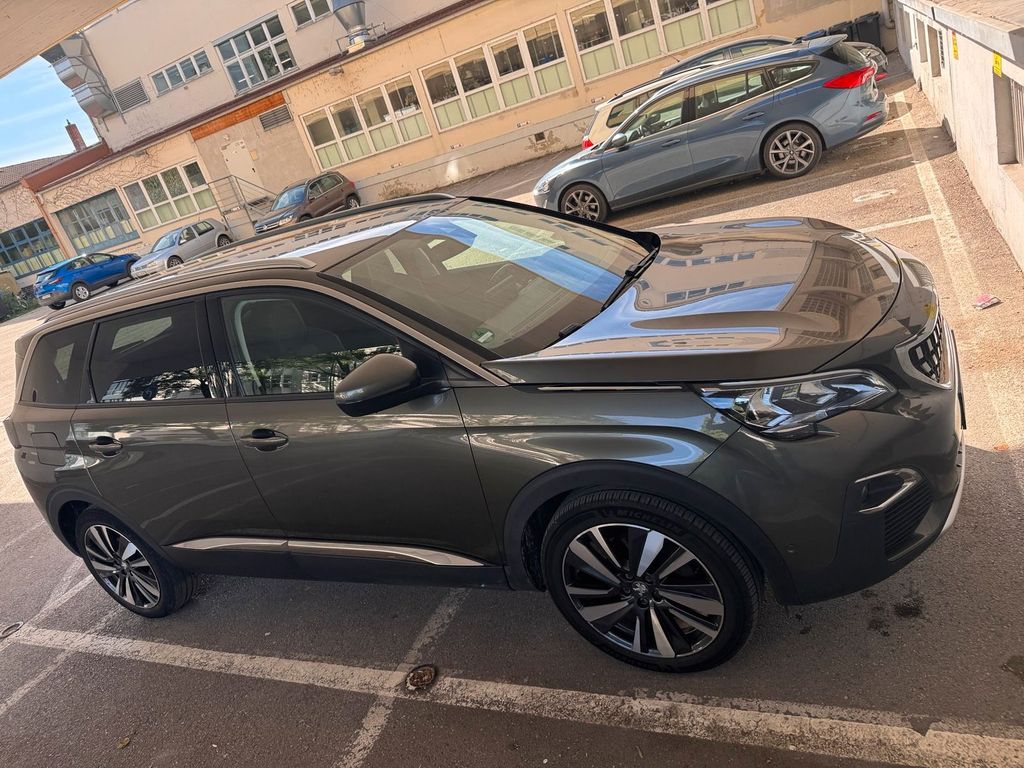 Image of Peugeot 5008