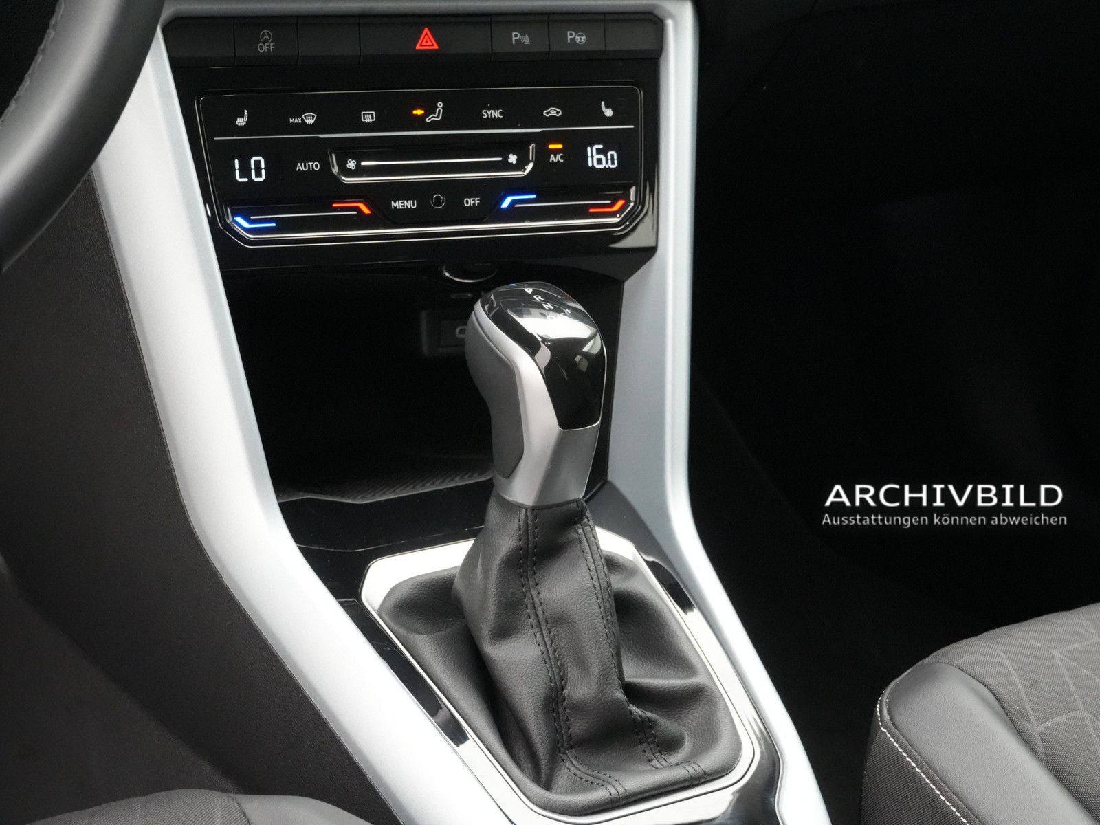 Volkswagen T-Roc - Bild 11