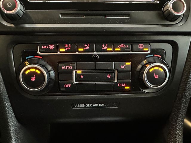 Volkswagen Golf VI Highline *Klima*SHZ*Navi*PDC*Sportpaket*