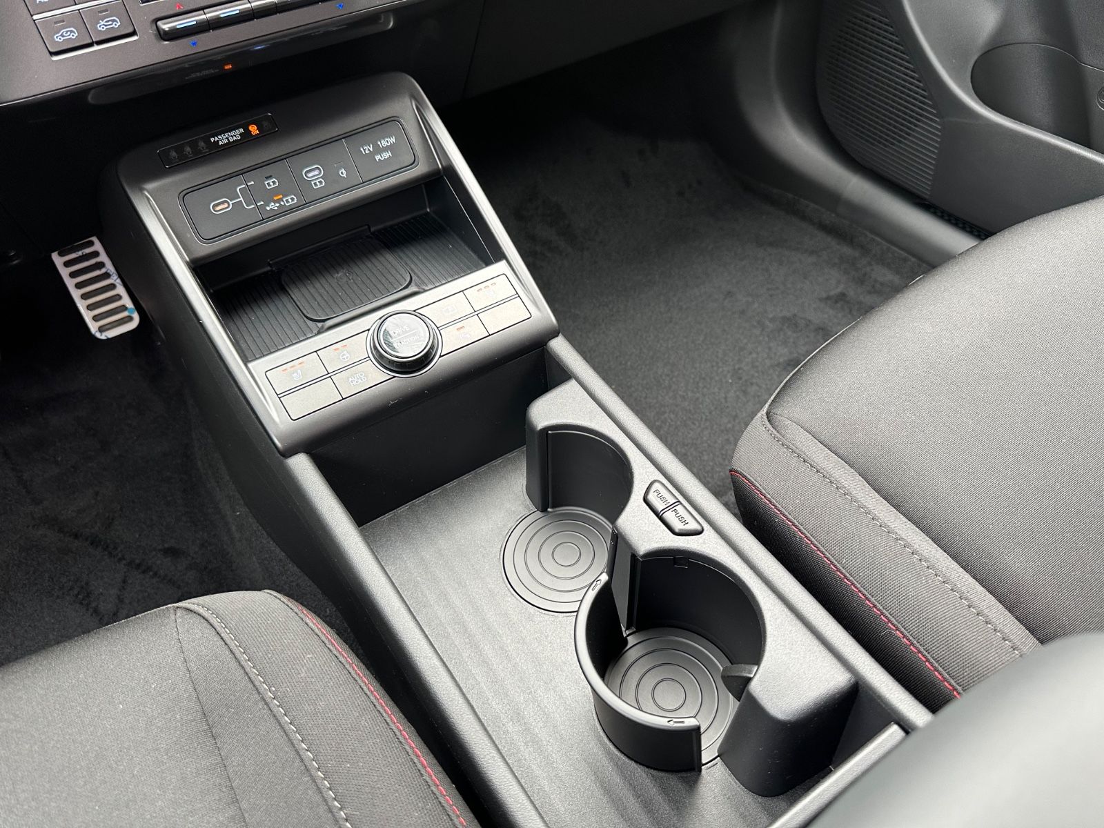 Fahrzeugabbildung Hyundai KONA 1.6 T-GDI N Line DCT Navi/ACC/Shzg/PDC/18"