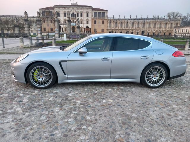 Porsche Panamera S E-Hybrid 