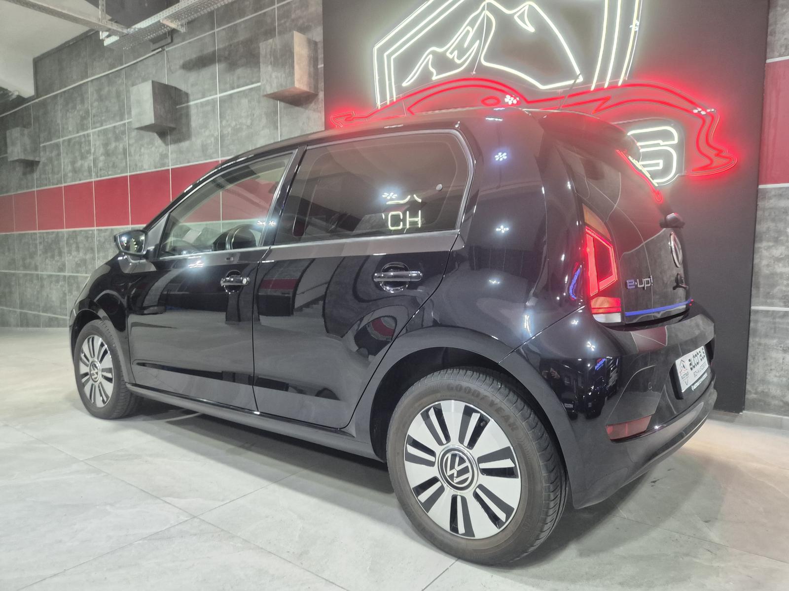 Volkswagen up! *RÜCKFAHRKAMERA*KLIMATRONIC*WINTER-PAKET*