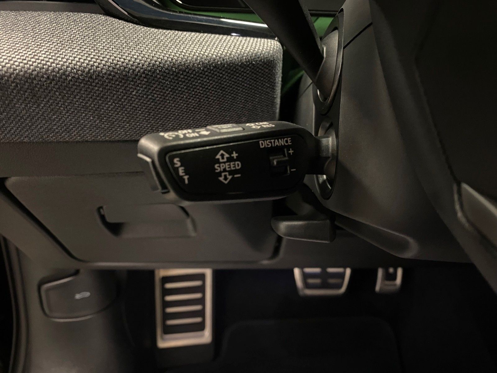 Fahrzeugabbildung Audi A5 B10 TFSI S tronic S-Line Avant+NAVI+19"+ACC+