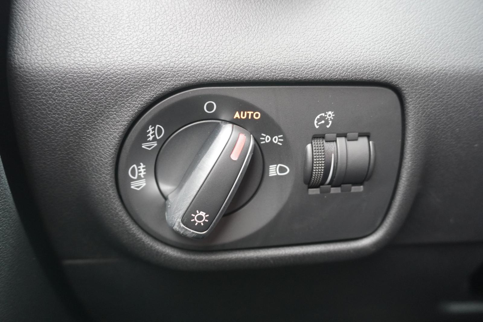 Audi A1 1.0 TFSI ultra sport Bi-Xenon Bose PDC USB