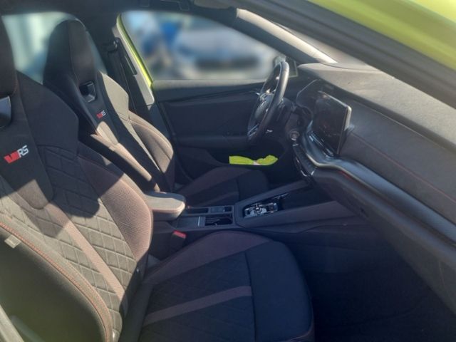 Fahrzeugabbildung SKODA Octavia Combi 1.4 TSI iV RS 180KW NAVI COLUMBUS