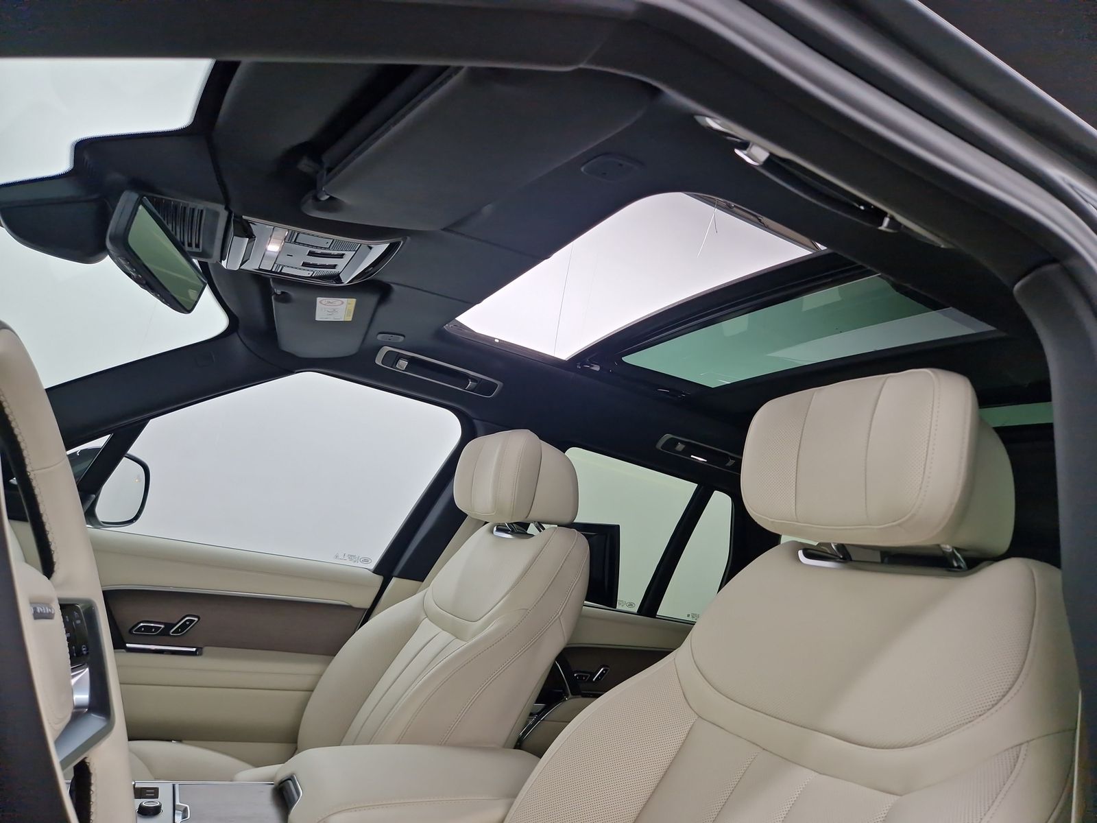 LAND ROVER Range Rover SWB D350 Autobiography AHK – Bild 9