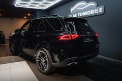 MERCEDES-BENZ GLE 350 d 4Matic*BURM*SITZKLIMA*DISTRO*AHK*AIRMA