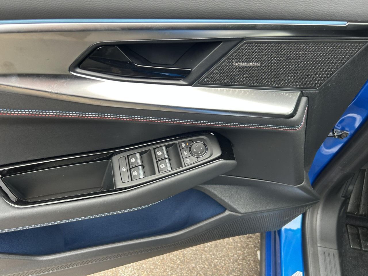 Renault Rafale - Bild 15