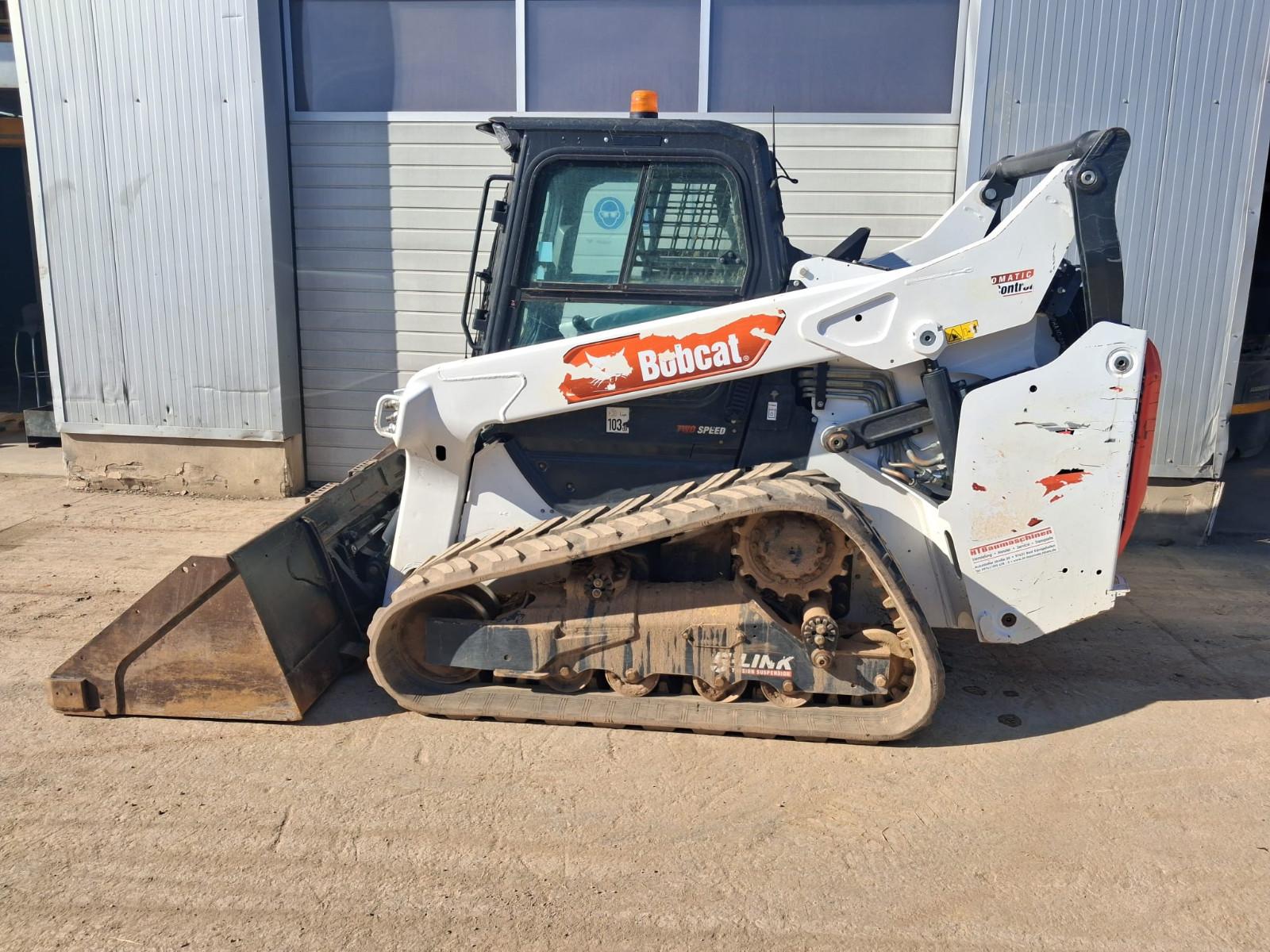 Bobcat T76 incl Schaufel und Gabel
