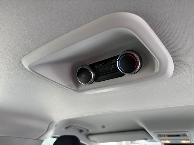 Volkswagen T7 Kombi - Bild 17