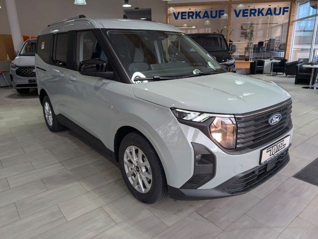 Ford Tourneo Courier Titanium AHK
