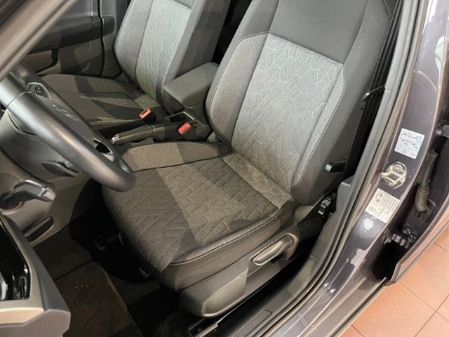 Fahrzeugabbildung Volkswagen Taigo 1.0 TSI DSG MOVE IQ.DRIVE NAVI LED