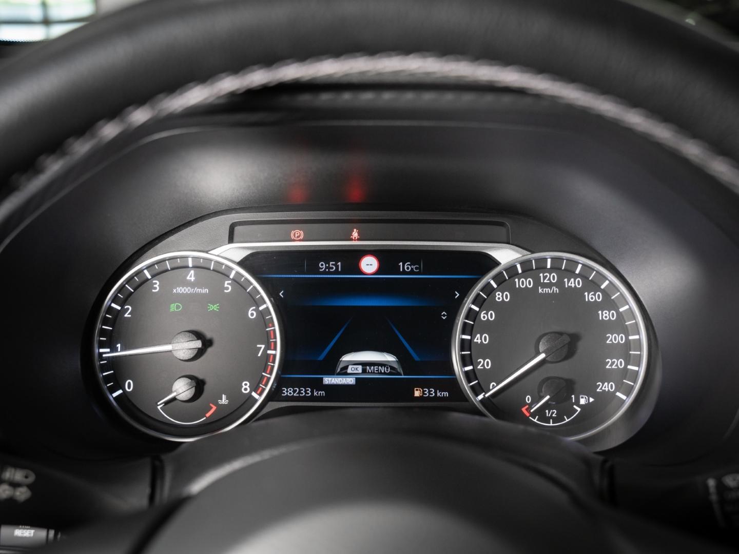 Nissan Juke N-Connecta Apple CarPlay Android Auto Navi 