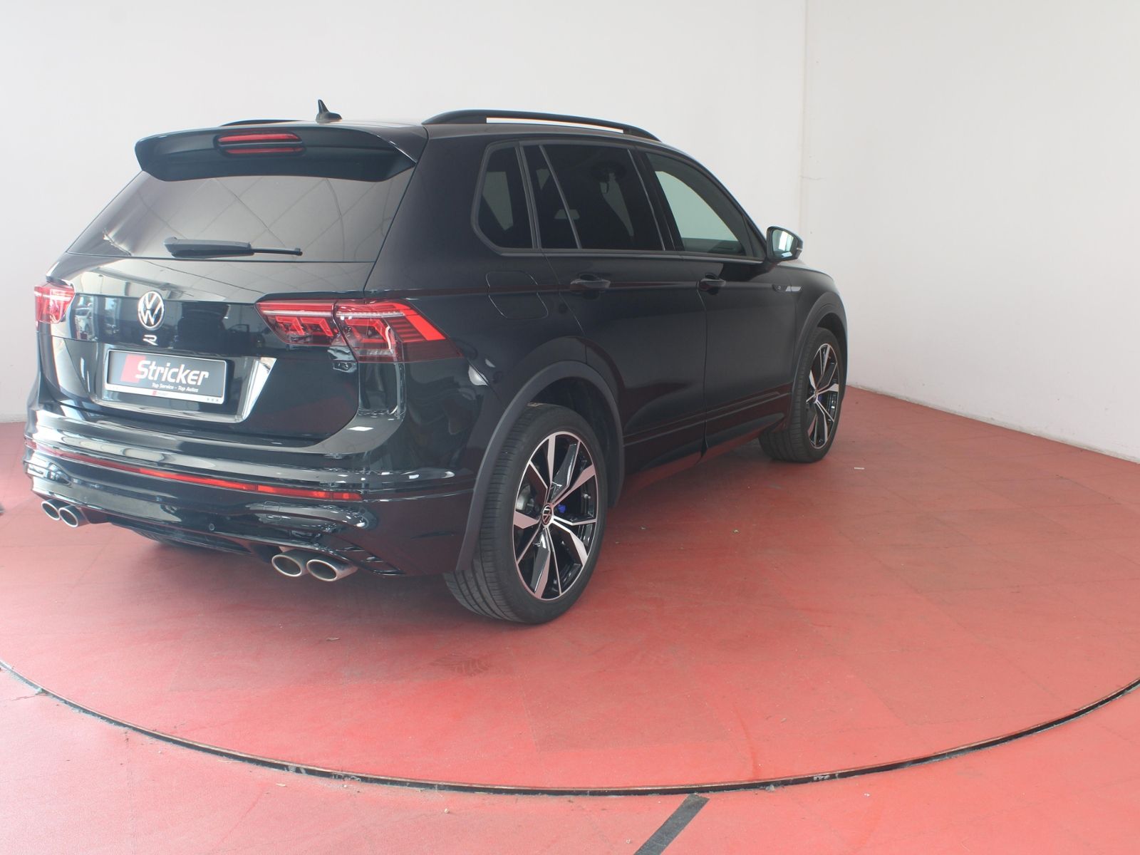 Volkswagen Tiguan R Black Style 2.0TSI DSG 424,-ohne Anzahl foto 3
