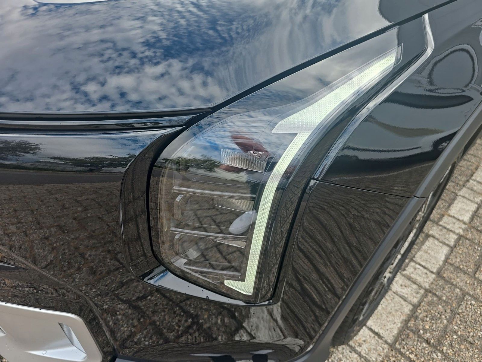 Fahrzeugabbildung Kia XCEED 1.6T 180 DCT SPI SD SITZ ADV