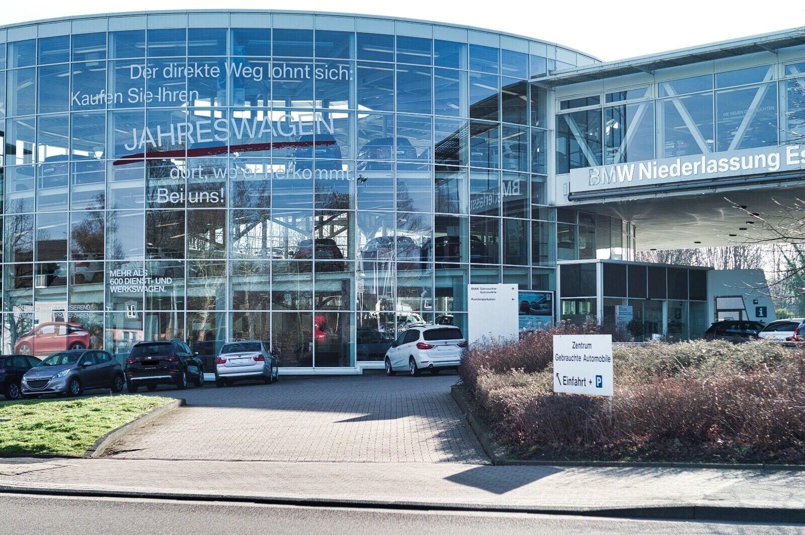 showroom-image-main